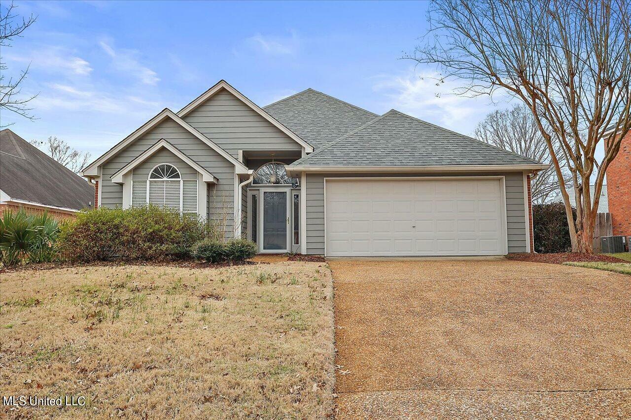 Property Photo:  526 Brookstone Drive  MS 39110 