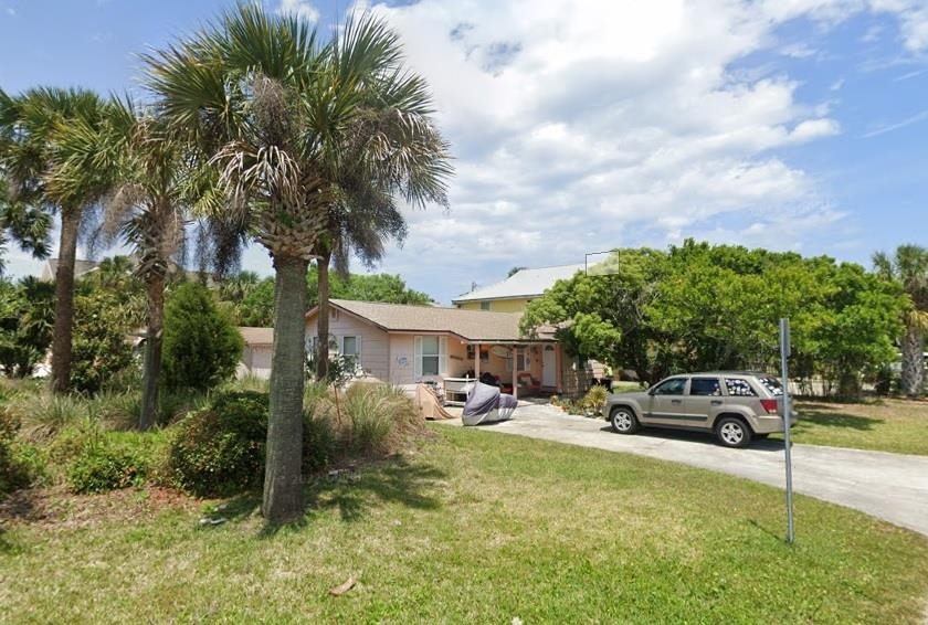 Property Photo:  14 D Street  FL 32080 