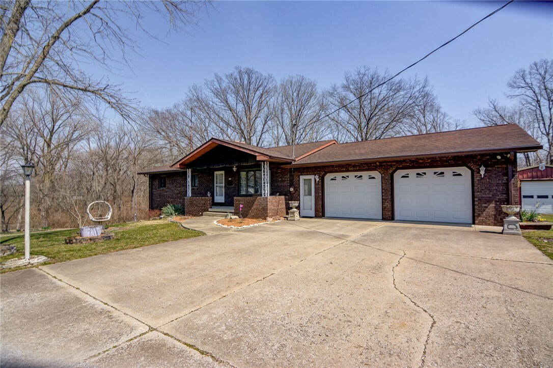 Property Photo:  3008 Tempe Drive  IL 62521 