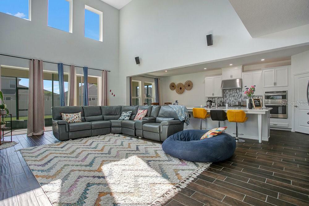 Property Photo: 4765 Terrace Bluff Street FL 34787