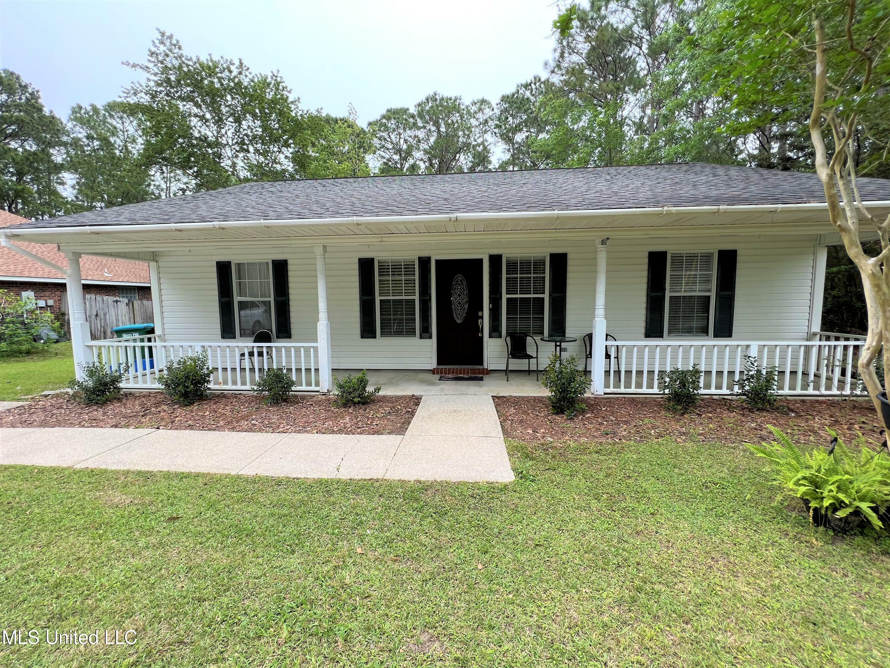 Property Photo:  2765 Windward Drive  MS 39553 