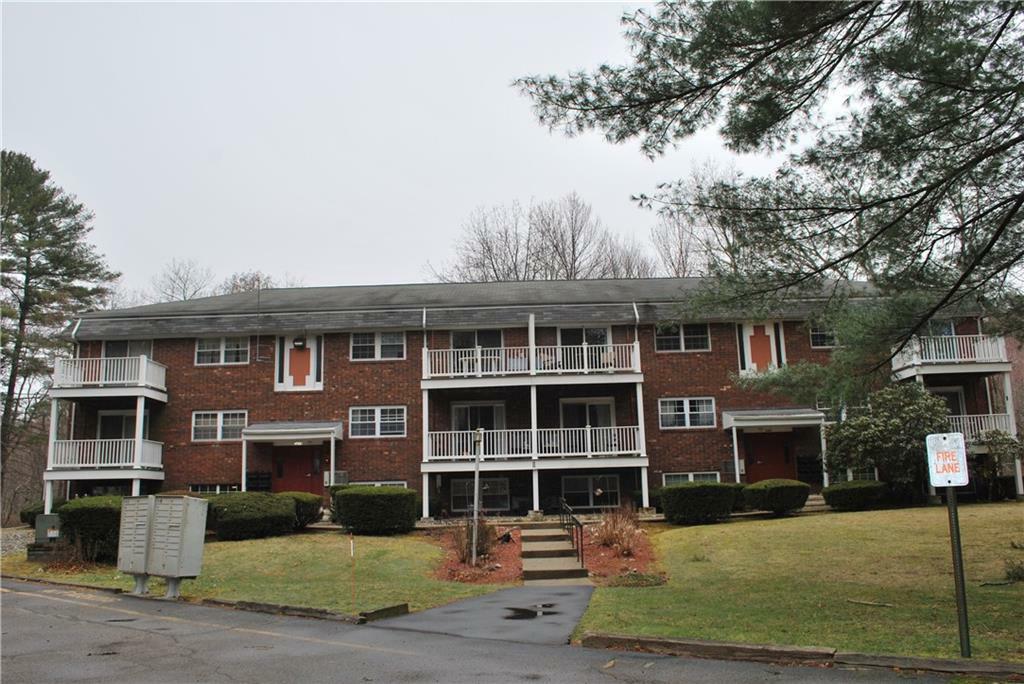 Property Photo: 11 Stonehenge Dr, Unit#126E RI 02828