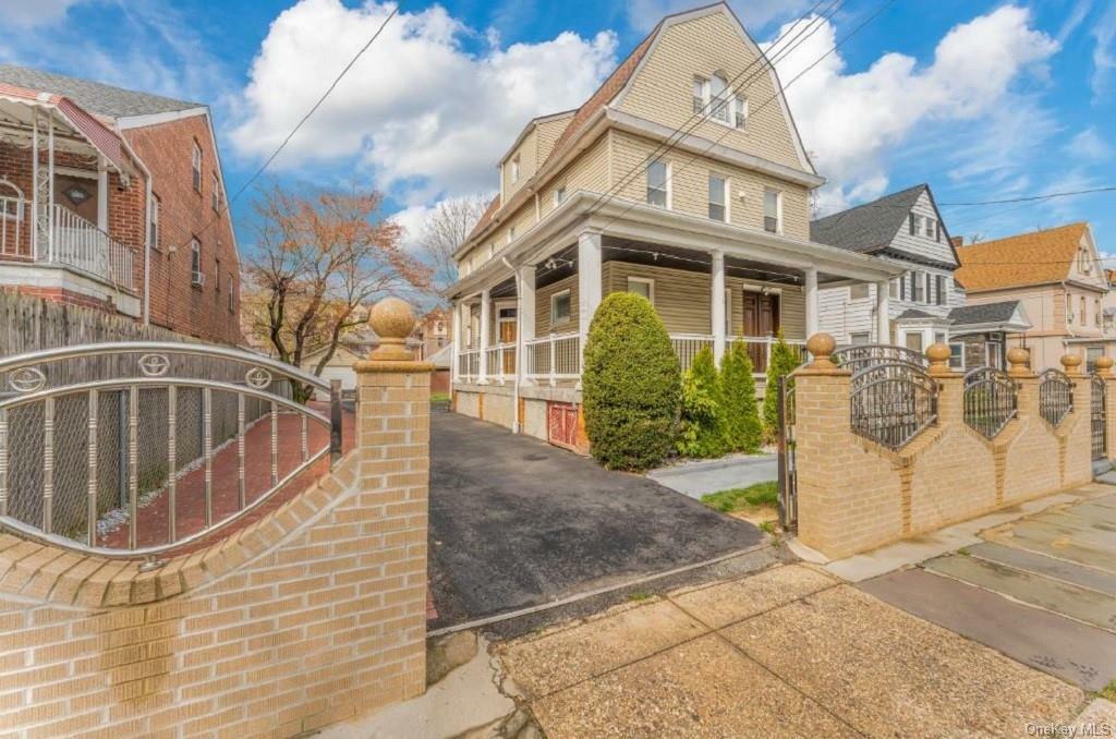 Property Photo:  26 S 14th Avenue  NY 10550 