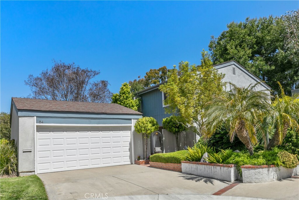 Property Photo:  84 Sequoia Tree Lane  CA 92612 