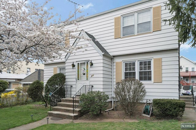 Property Photo:  223 Summit Avenue  NJ 07071 