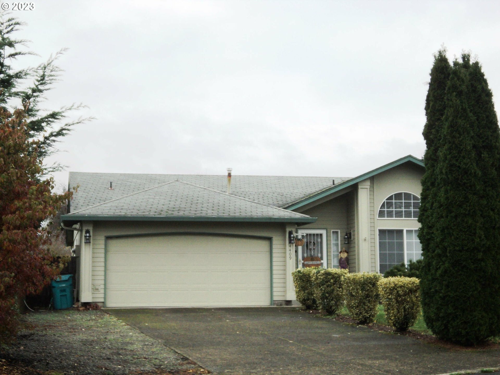 Property Photo:  4409 NE 126th Ave  WA 98682 