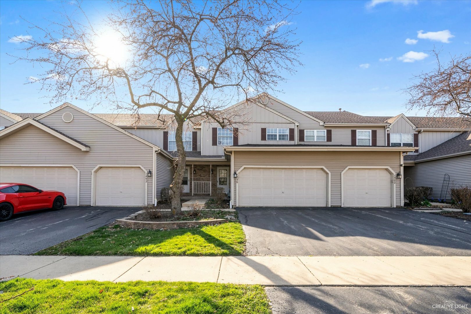 Property Photo: 1492 Foxcroft Drive IL 60506