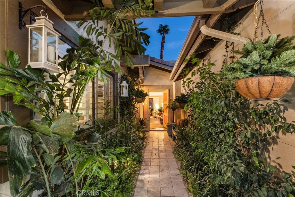 Property Photo: 273 Bouquet Canyon Drive CA 92211