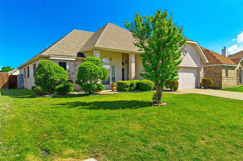 Property Photo:  311 Orchard Trail  TX 75098 