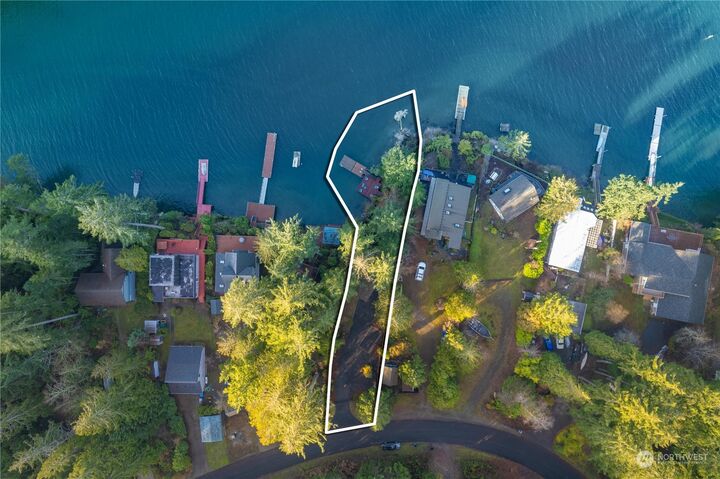 Property Photo:  6904 Cliff Avenue SW  WA 98351 