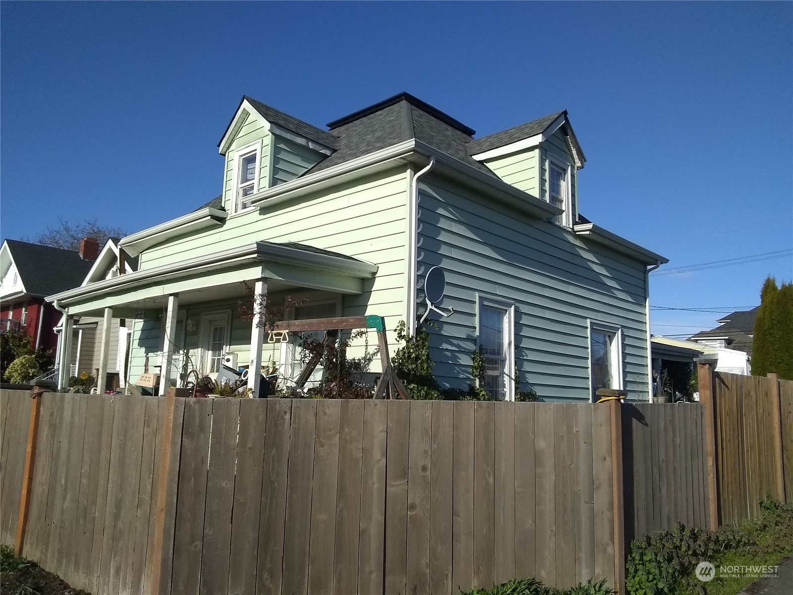 Property Photo:  702 F Street  WA 98531 