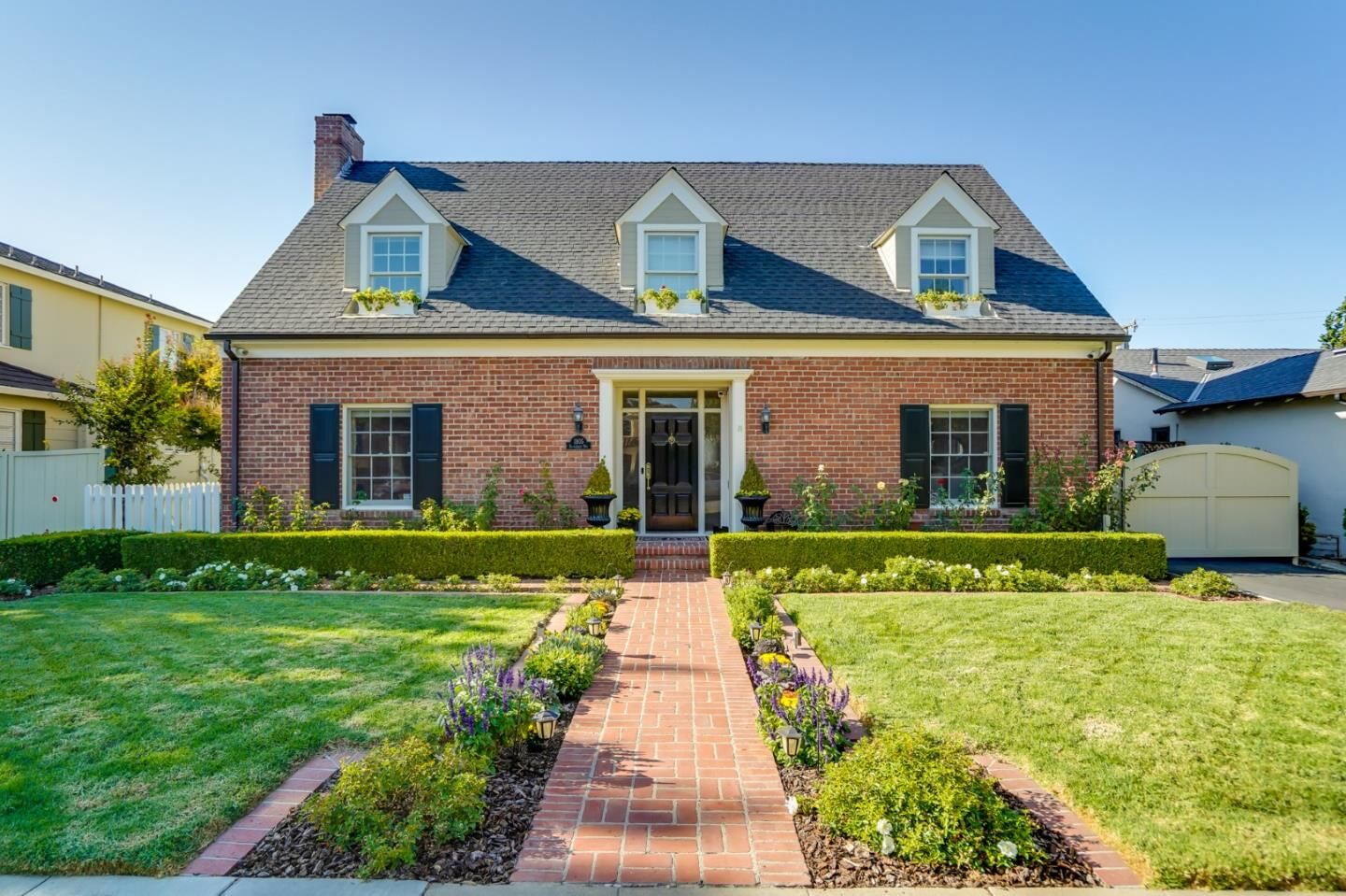 Property Photo: 1805 University Way CA 95126