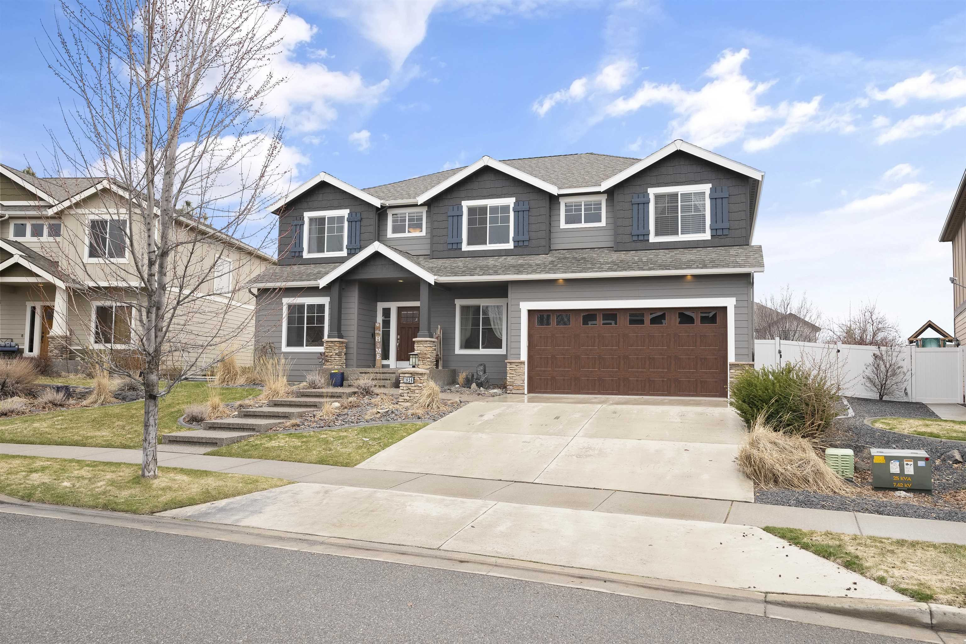 Property Photo: 1826 S Clover Dr WA 99216