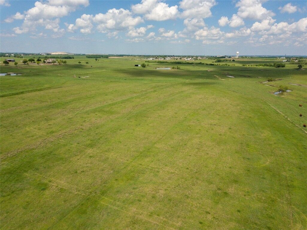Property Photo: 200,204, 210 County Road 160 Road TX 76574