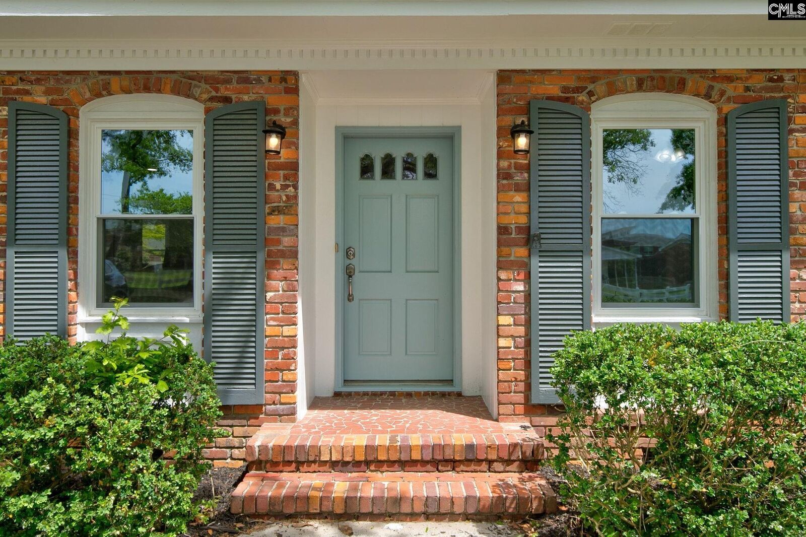 Property Photo: 1302 Hummingbird SC 29169