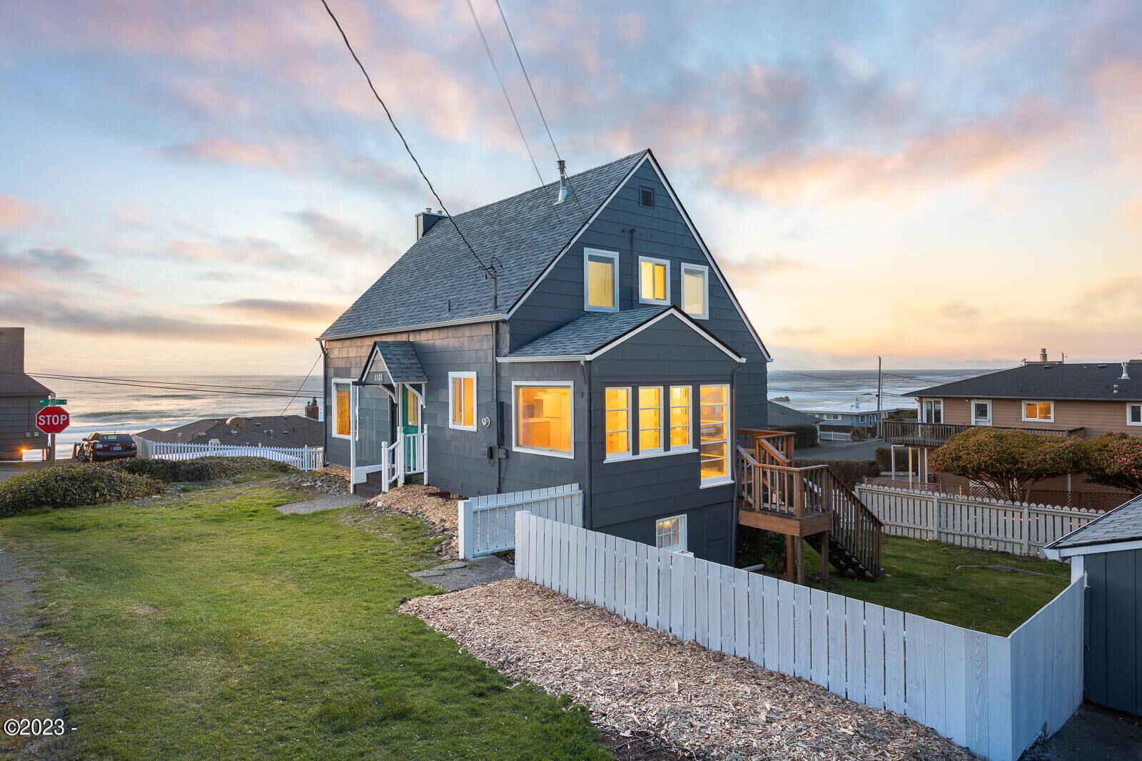 Property Photo:  3716 NW Jetty Avenue  OR 97367