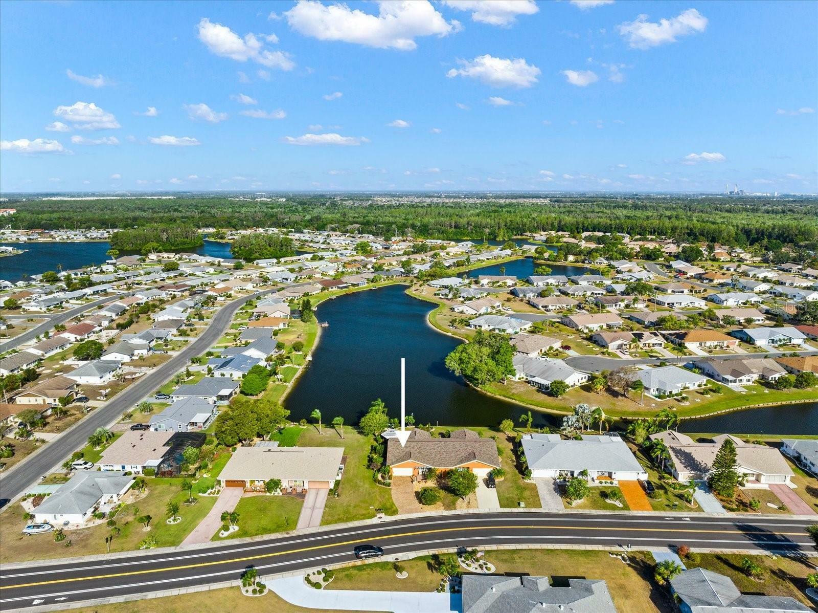 Property Photo:  1812 N Pebble Beach Boulevard  FL 33573 