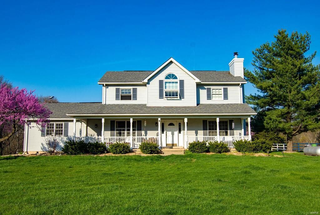 Property Photo: 16434 Liberty Ridge Road IL 62037