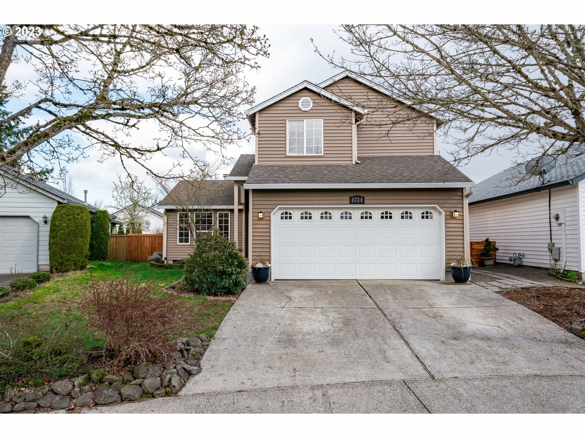Property Photo: 1721 SE 178th Pl WA 98683