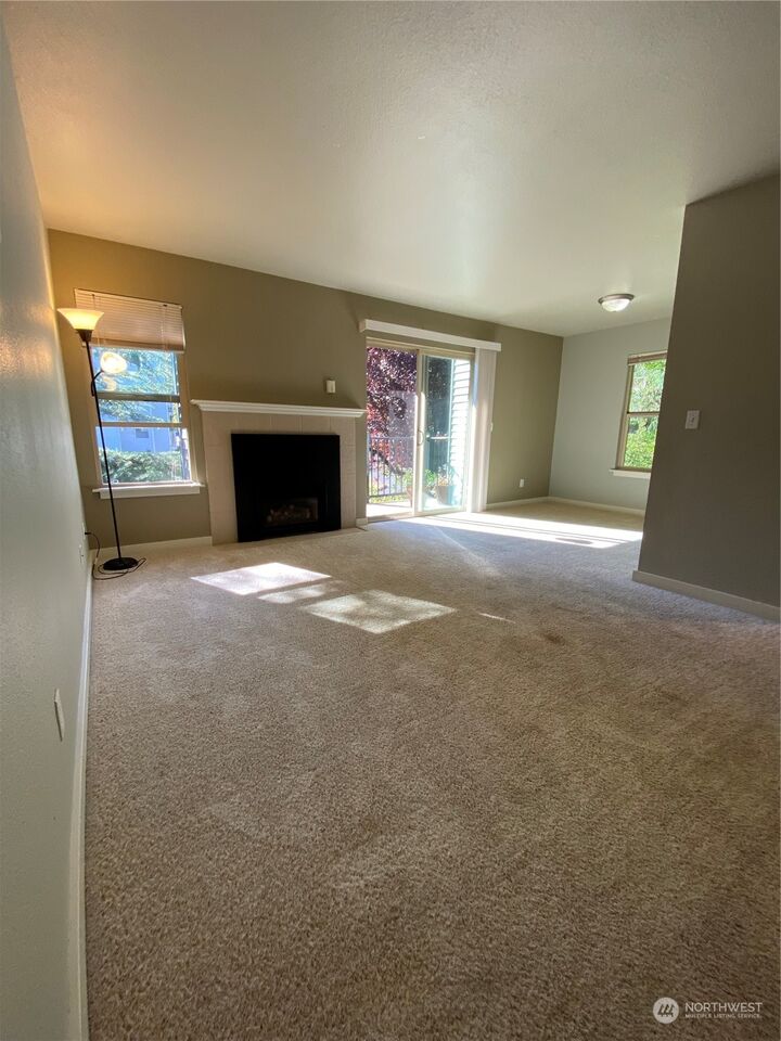 Property Photo:  9805 Avondale Road NE M-240  WA 98052