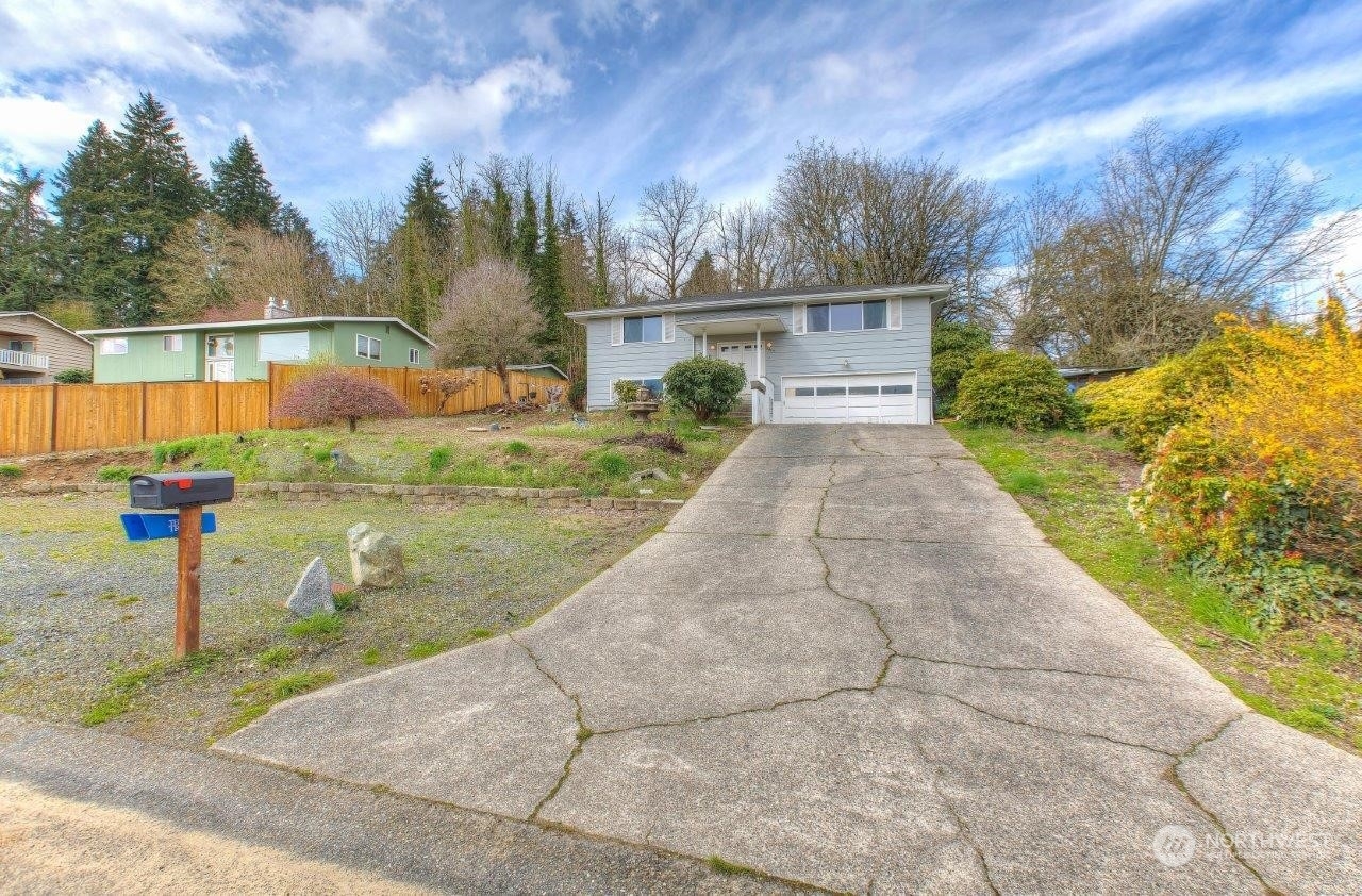 Property Photo:  8402 75th Avenue E  WA 98371 