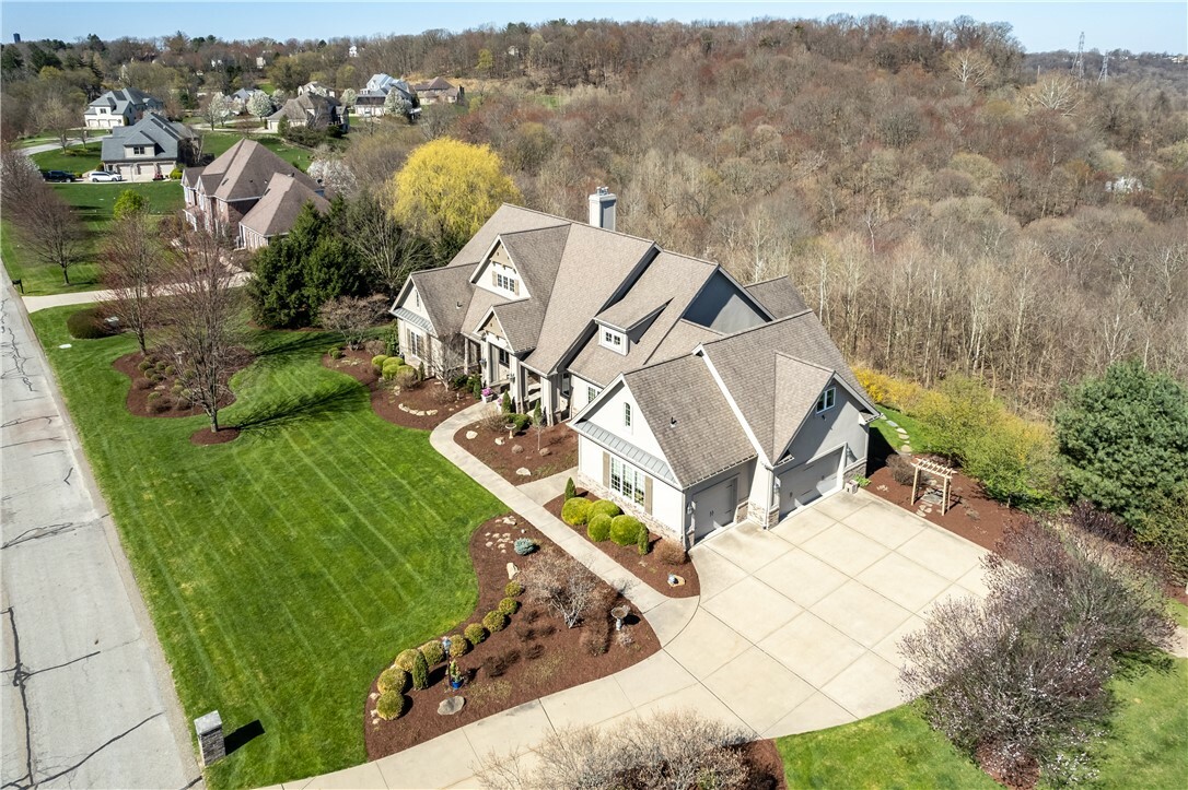 Property Photo: 75 Charleston Sq PA 15143