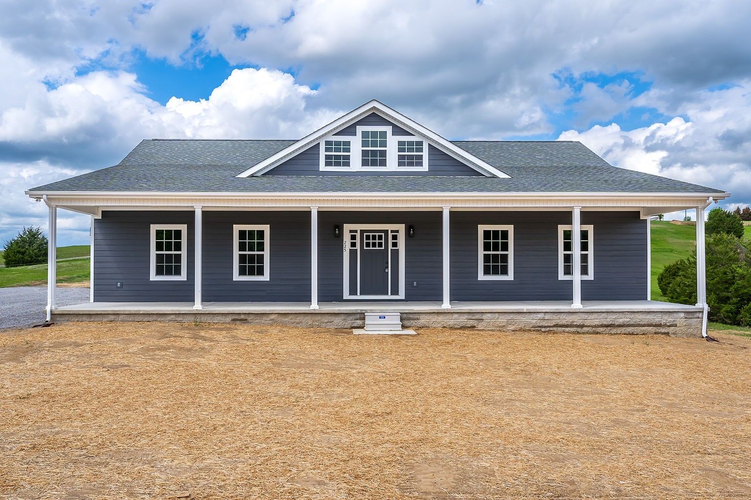 Property Photo:  225 Rocky Rd  TN 37095 