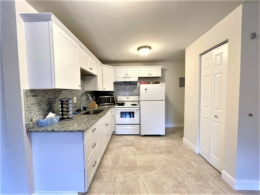 Property Photo: 17 Carey Ave 5 MA 02472