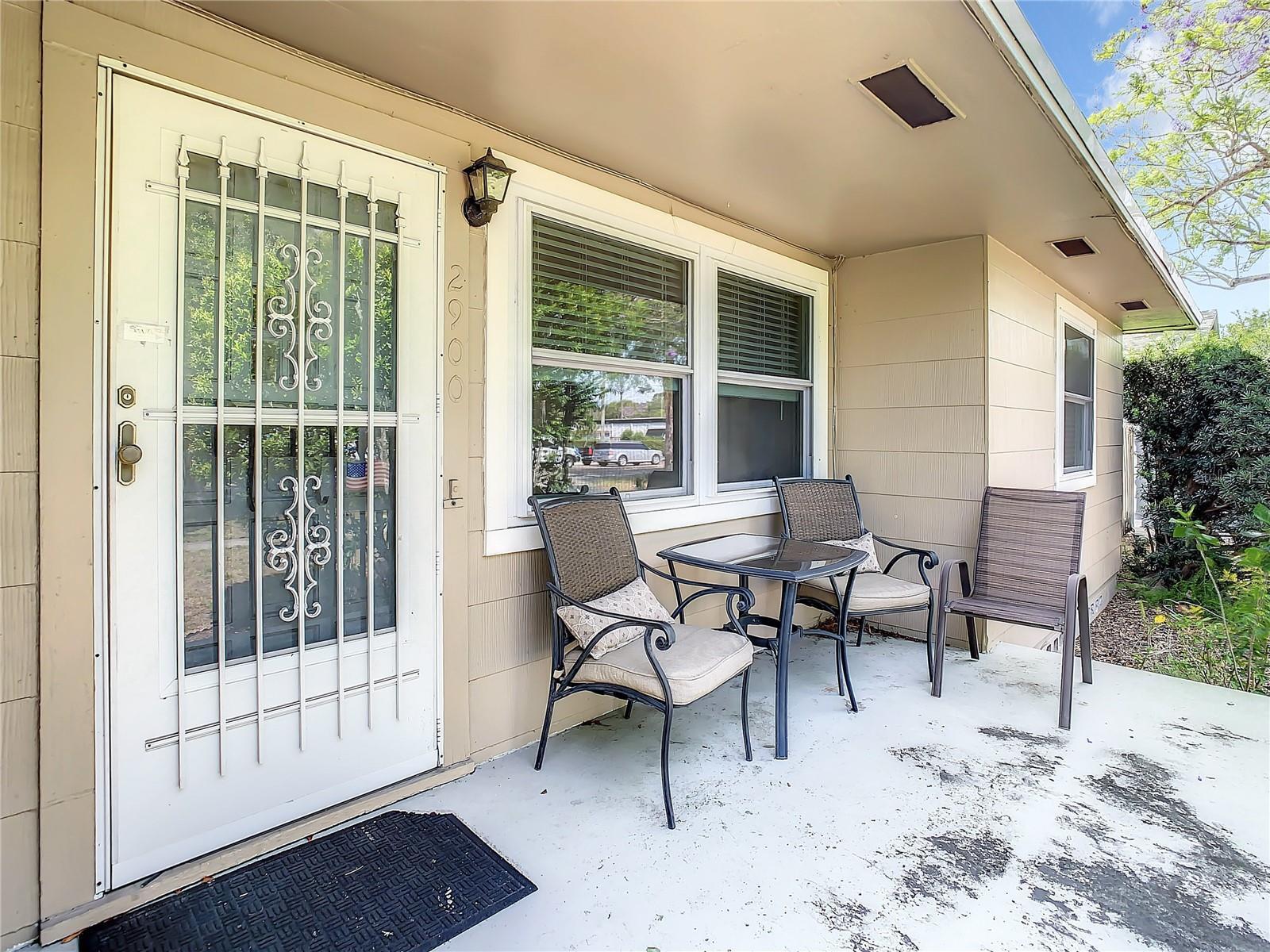 Property Photo: 2900 49th Street N FL 33710