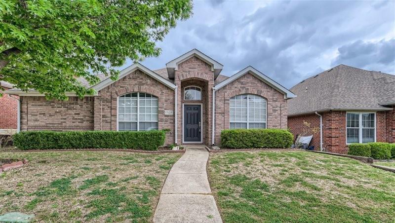 Property Photo: 1705 Alpine Drive TX 75007