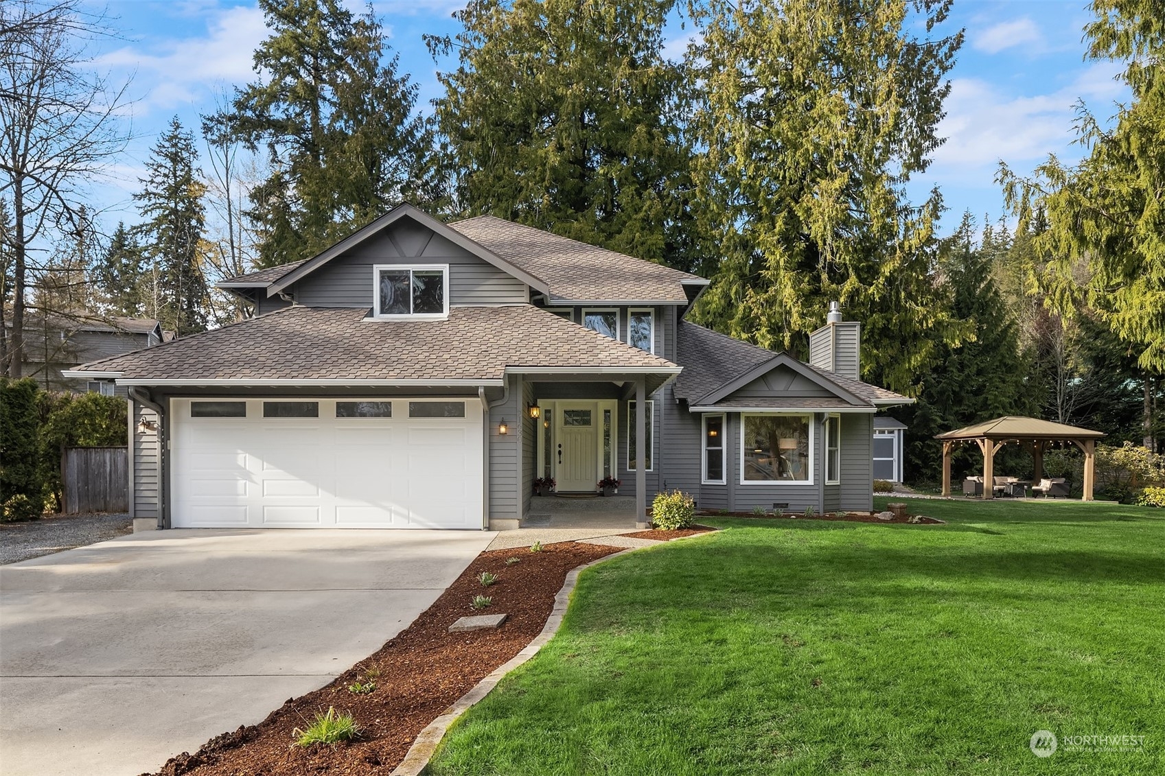 Property Photo:  21630 NE 11th Place  WA 98074 