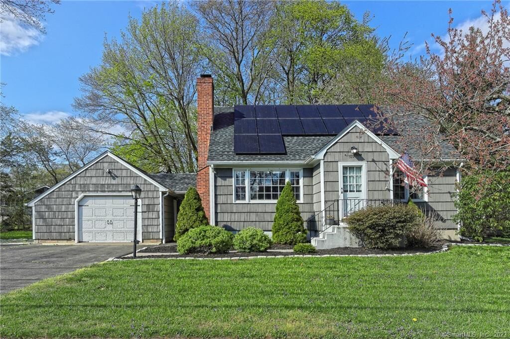 Property Photo: 322 Rock Lane CT 06460