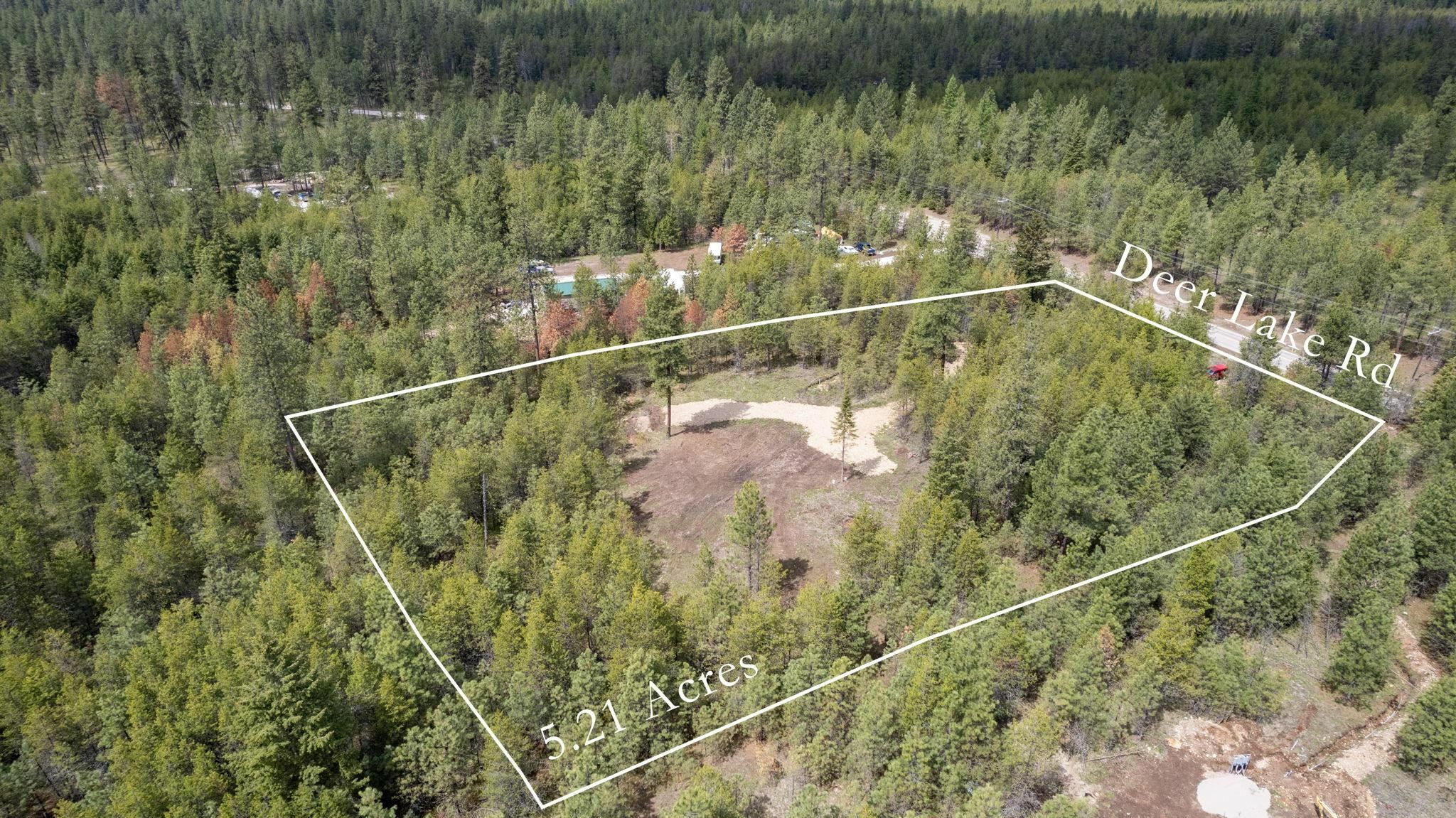 Property Photo: 3702 N Deer Lake Rd WA 99148