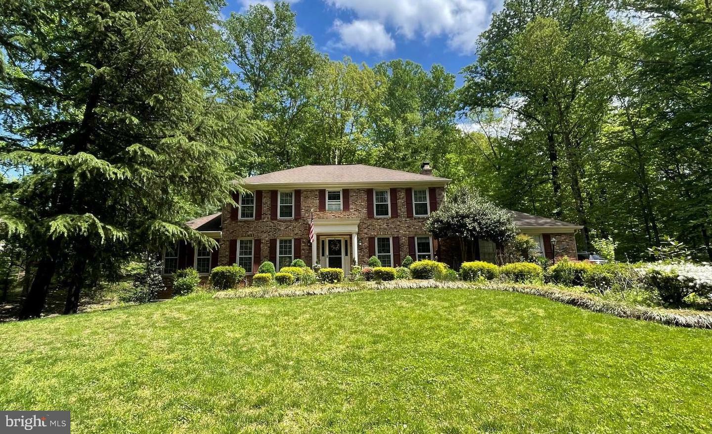 Property Photo:  11512 Clara Barton Drive  VA 22039 