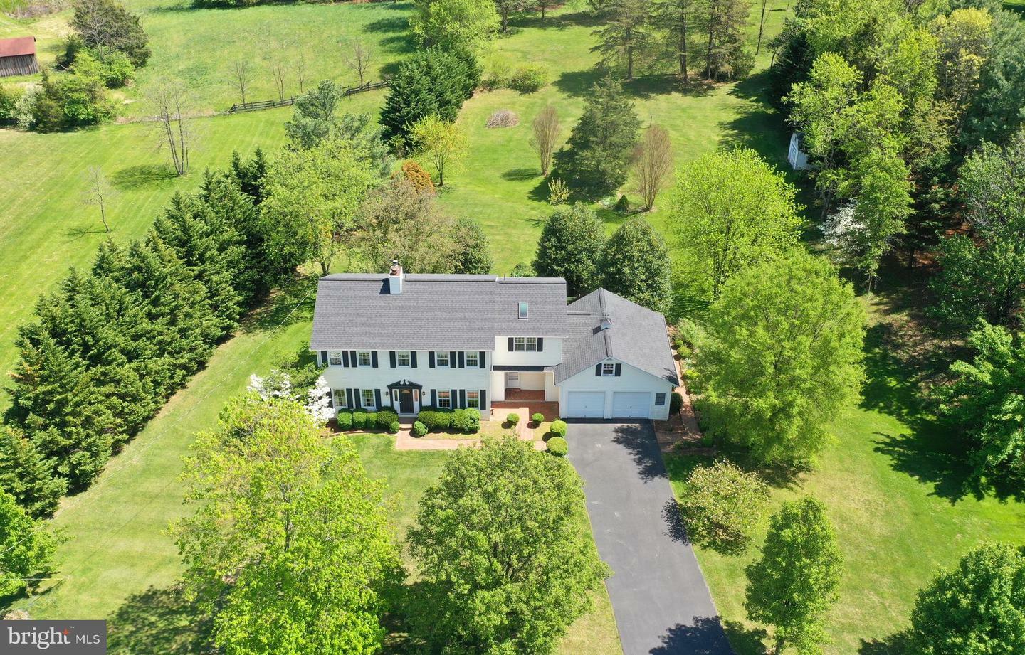 Property Photo: 381 Old Kitchen Road VA 22663