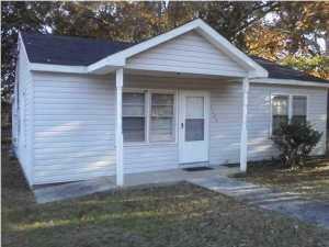 Property Photo:  1207 Albemarle Street  SC 29410 