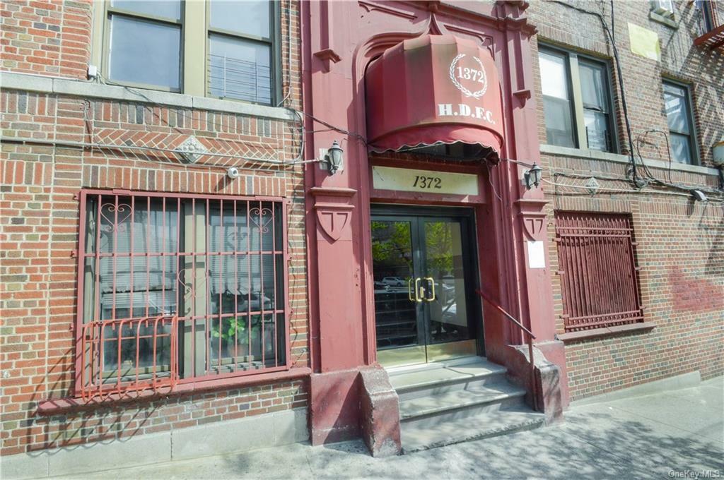 Property Photo:  1372 Shakespeare Avenue 2K  NY 10452 