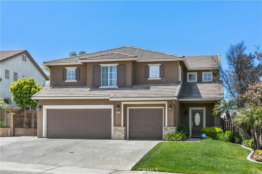 Property Photo:  8497 Deercreek Drive  CA 92508 