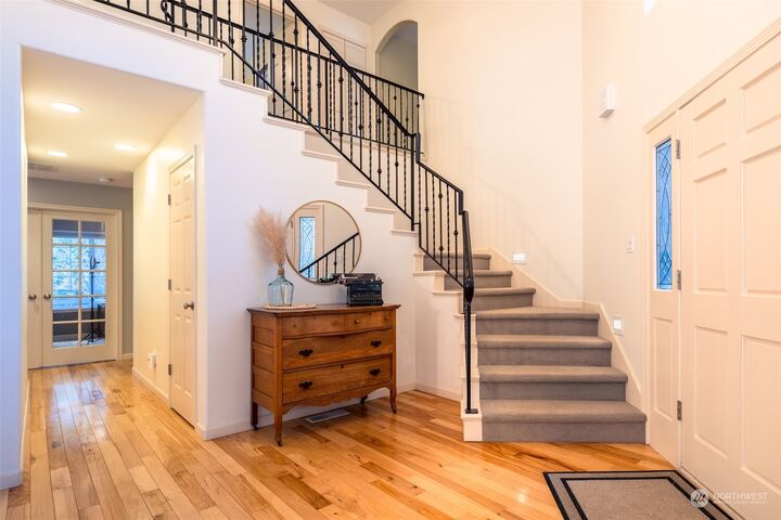 Property Photo:  18611 SE 307th Lane  WA 98042 