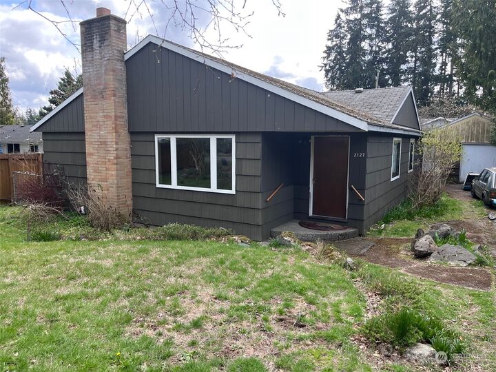 2127 N 160th Street  Shoreline WA 98133 photo