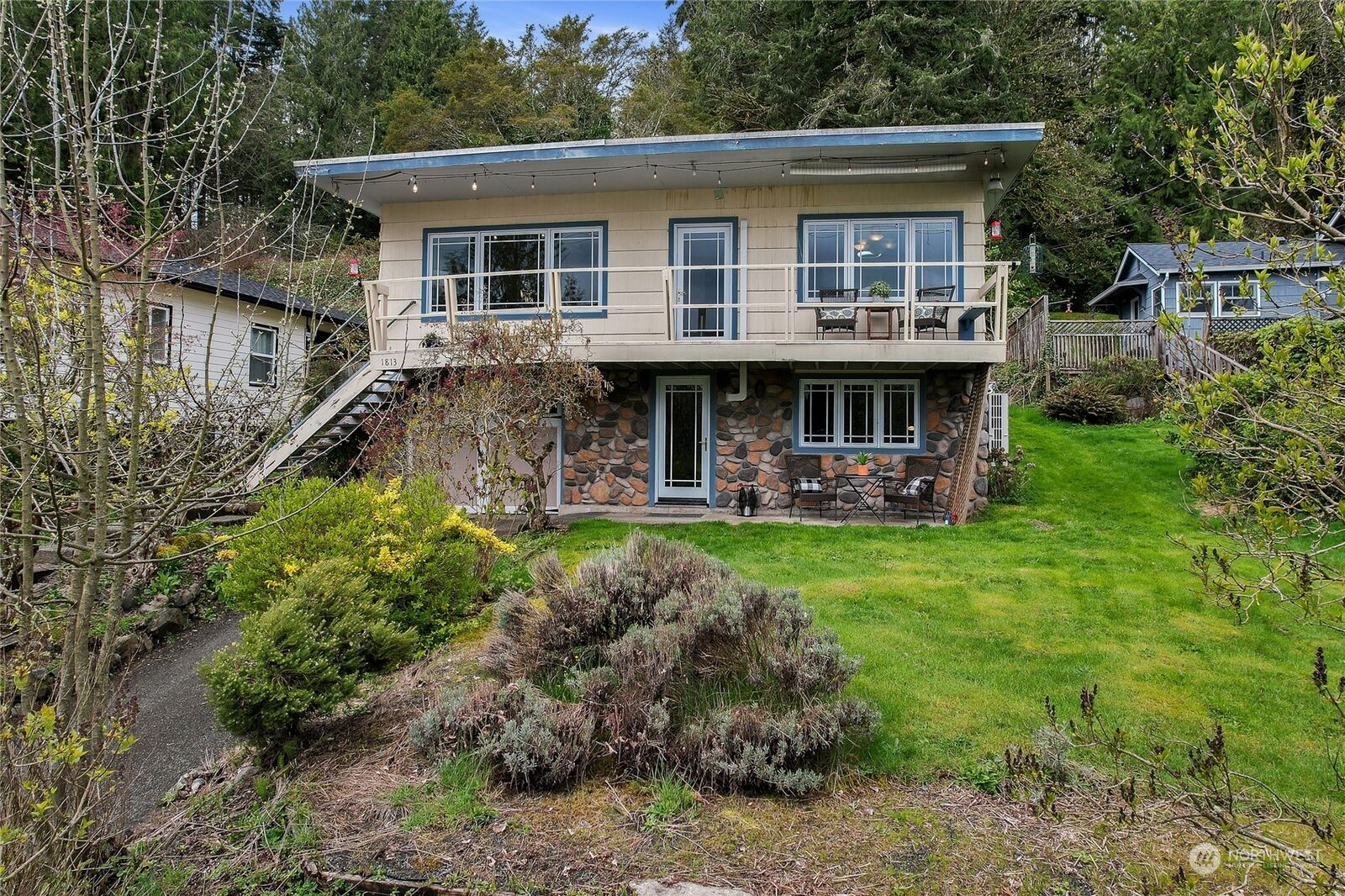 Property Photo: 1813 Shorewood Drive WA 98312