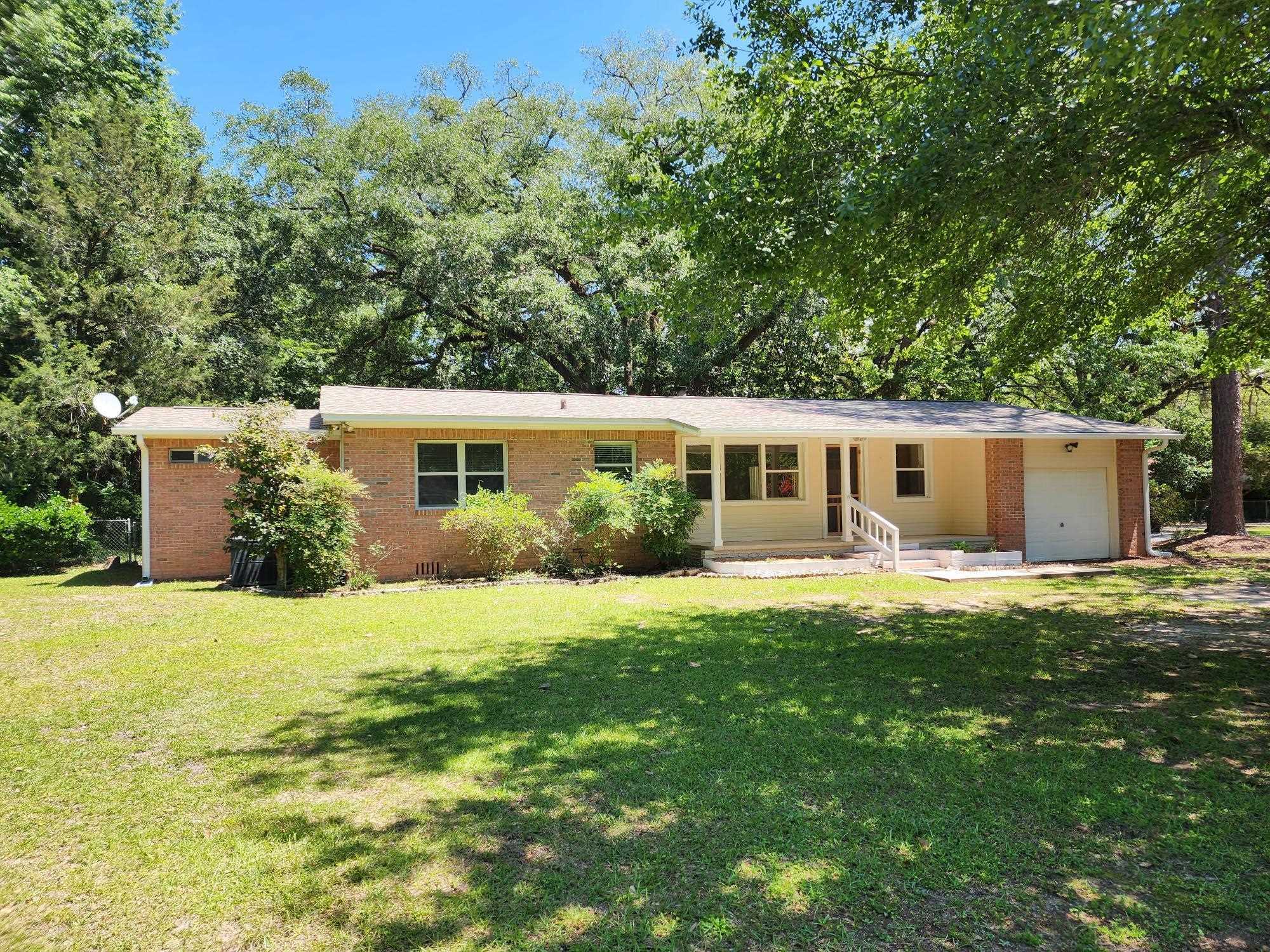 3601 Altoona Drive  Tallahassee FL 32309 photo