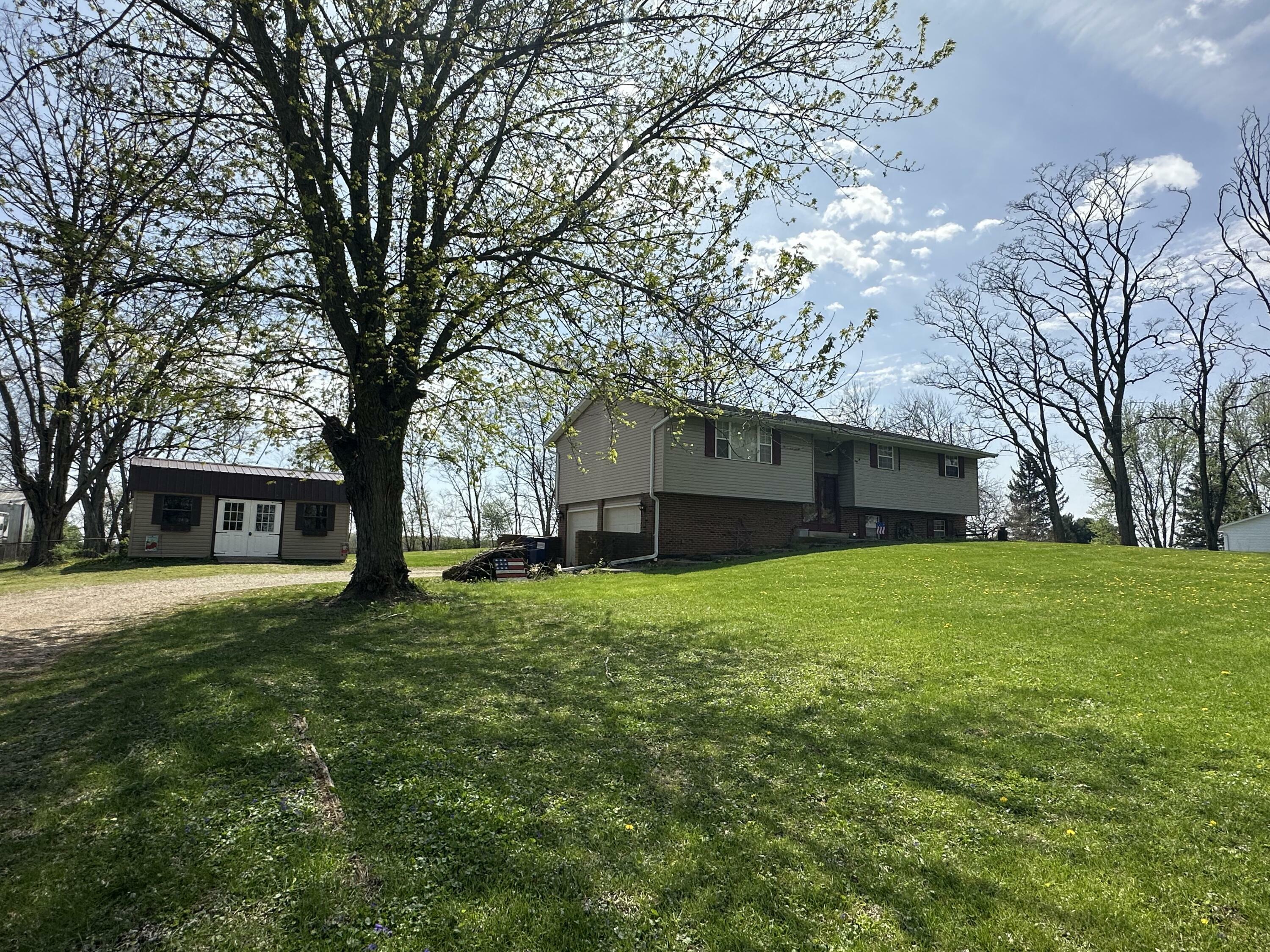 Property Photo:  2883 Willow Road  OH 45502 