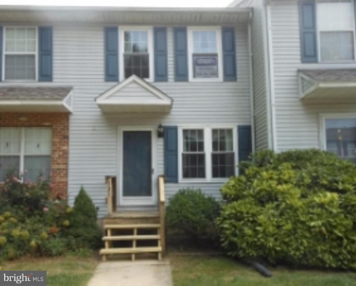 Property Photo:  131 Cobble Creek Curve 131  DE 19702 
