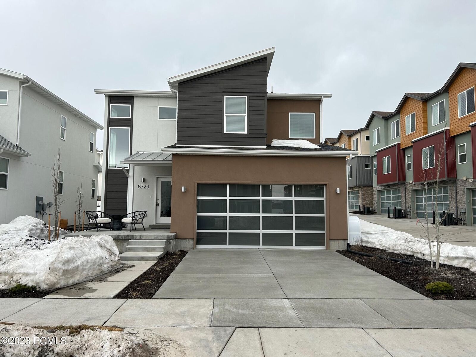 Property Photo:  6729 Serviceberry Drive  UT 84098 