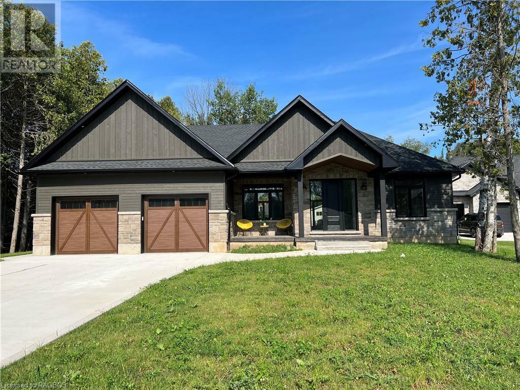 3 Lakeside Woods Crescent  Saugeen Shores ON N0H2C0 photo