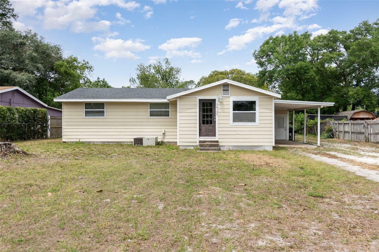 Property Photo:  30137 Orange Avenue  FL 32776 