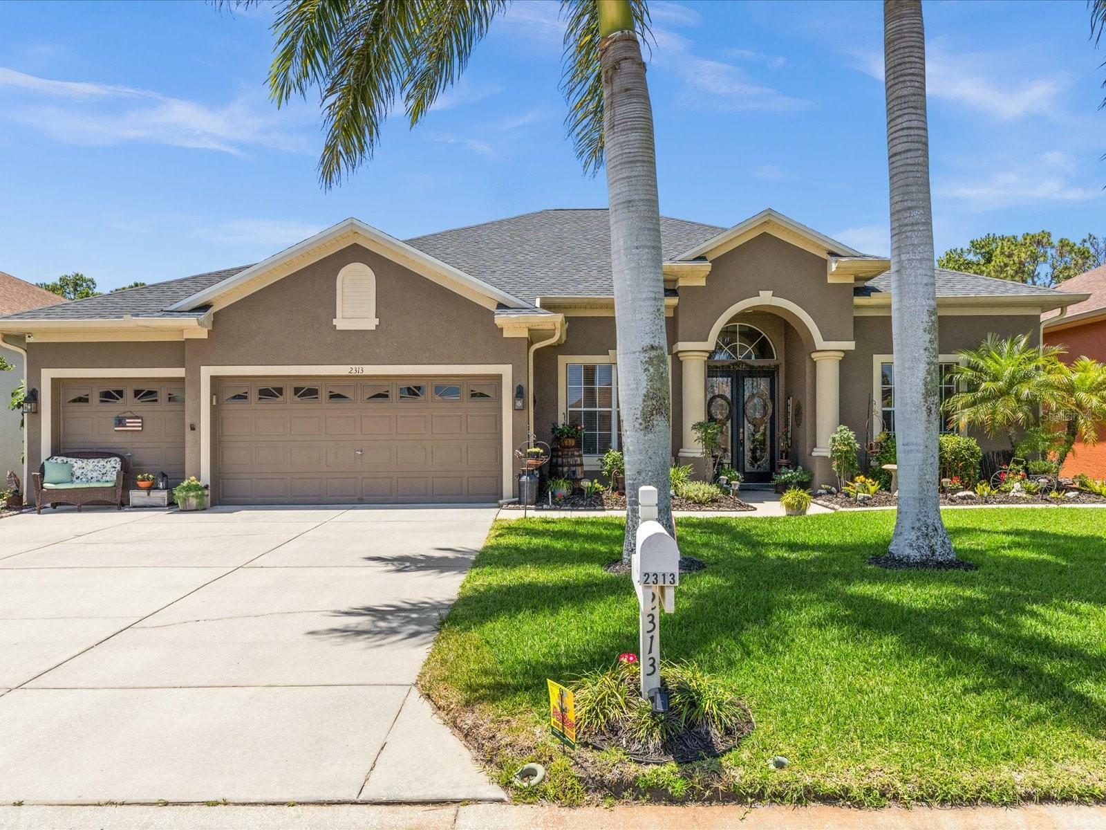 Property Photo:  2313 Wood Pointe Drive  FL 34691 