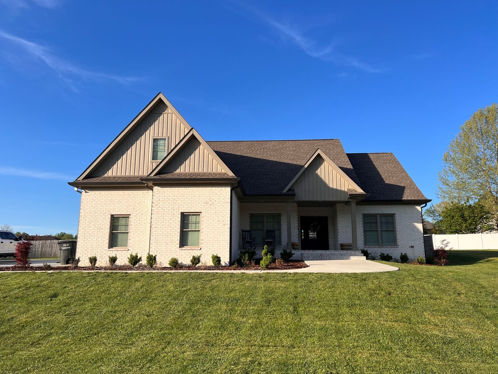 Property Photo: 26 Hermitage Dr TN 37388