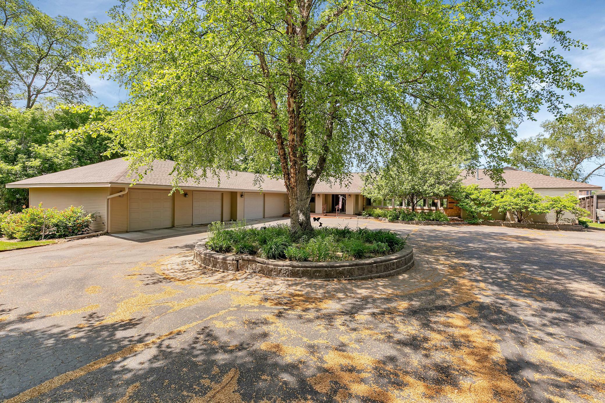 Property Photo: 1333 Broadway Avenue S MN 56379